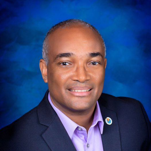 University of The Bahamas Honouring Alumni Leaders and Trailblazers at  Awards Ceremony